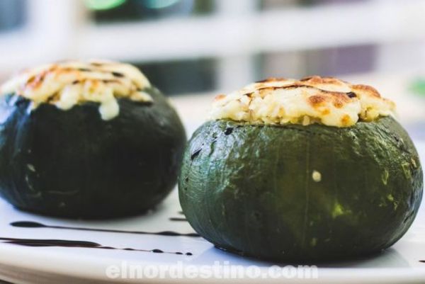 Cocina Rica: Zapallitos rellenos con carne, queso y crema considera un alimento idóneo en dietas para el control de peso