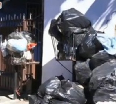 Basuras copan calles asuncenas por desidia municipal - Paraguay.com