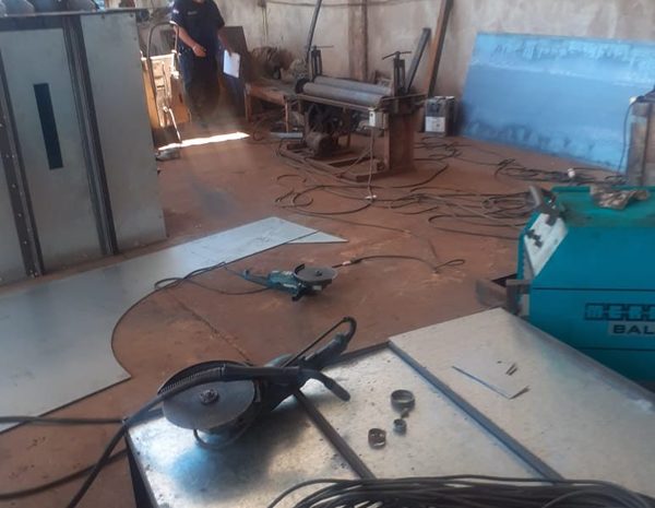 Herrero muere electrocutado