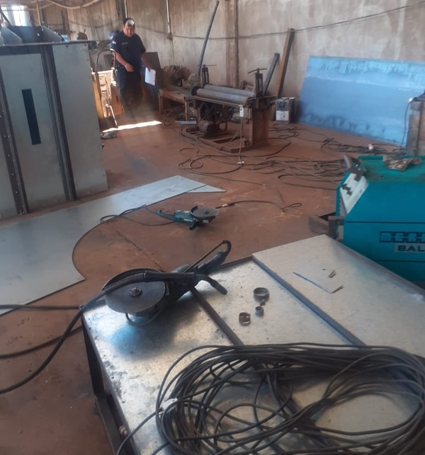 Un hombre murió tras recibir una descarga eléctrica en Naranjal