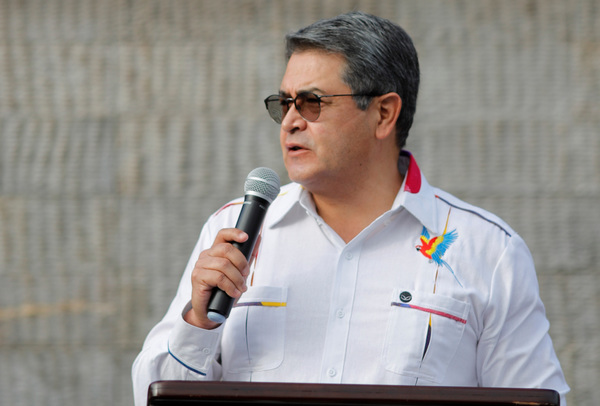 El presidente de Honduras solicita la incorporación del Reino Unido al BCIE - MarketData