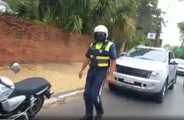 PMT separa a agentes que fueron denunciados por supuesto control en semáforo con fallas
