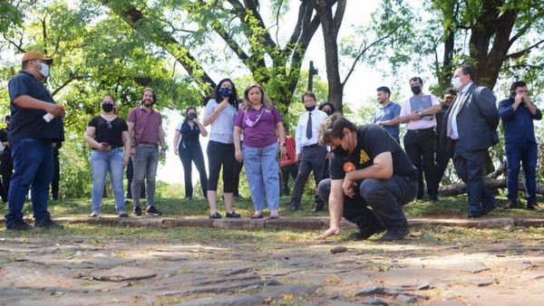 Por colocación de mojones, vecinos reaccionan en zona limítrofe de CDE