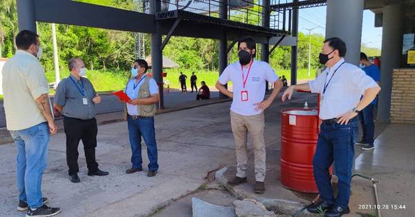 La Nación / Habilitarán oficinas para control sanitario de viajeros y transportistas en paso fronterizo con Brasil