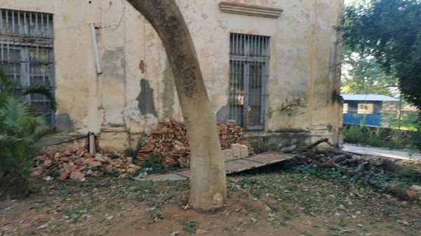 Colegio Nuestra Señora de la Asunción, en ruinas - Nacionales - ABC Color