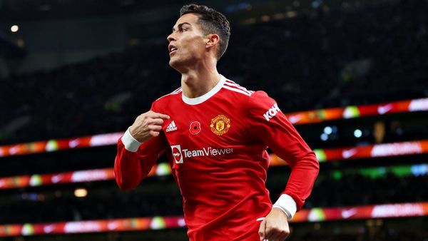 Cristiano: "Para mi generación era difícil jugar en Primera"