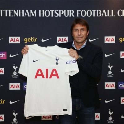 Tottenham confirma a Conte como su nuevo entrenador