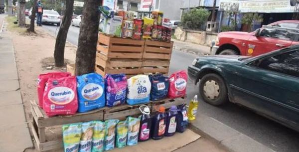 BCP estaría pidiendo a Aduanas que deje pasar productos de contrabando, denuncia economista | Ñanduti