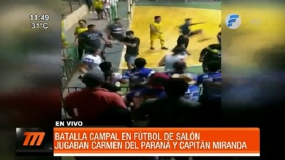 Partido de fútbol de salón acaba en batalla campal en Itapúa