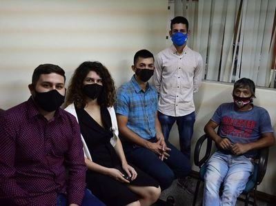 Cuatro jóvenes irán a juicio oral por la quema del Colorado Róga - Nacionales - ABC Color