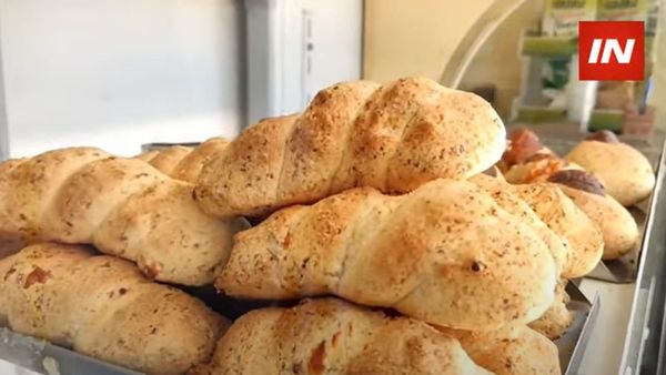 Regalan chipa a bulto a clientes por su quinto aniversario