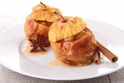 No salgas de tu dieta: sigue esta receta de manzanas light al horno microondas - Gastronomía - ABC Color