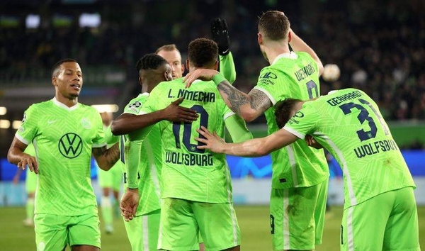 Diario HOY | Lukas Nmecha mantiene con vida al Wolfsburgo