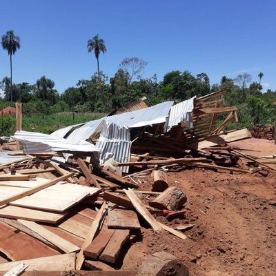 Yasy Cañy: desalojo deja un herido de bala y otros daños | Noticias Paraguay