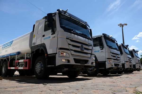 Adquisición de camiones cisternas y bombas de agua para afrontar sequía