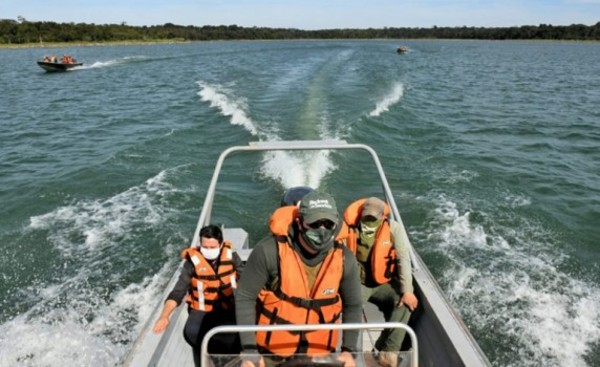 Reforzará control de veda en aguas compartidas con Brasil y Argentina