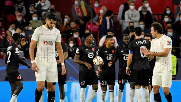 El Sevilla naufraga y da vida al Lille