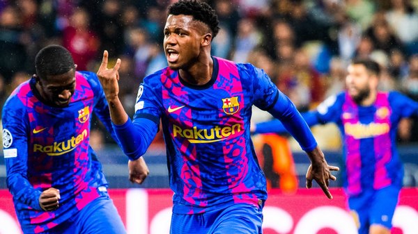 Barcelona apacigua la crisis con un triunfo en Kiev ante el Dinamo