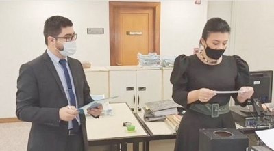 Crónica / Apartan a la jueza que trampeó en un sorteo