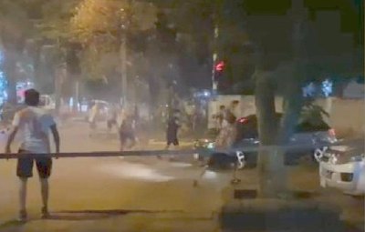 Crónica / Barras le reventaron la cabeza a capeto pyahu