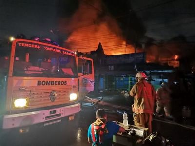Incendio en el Mercado 4 se produjo por un cortocircuito
