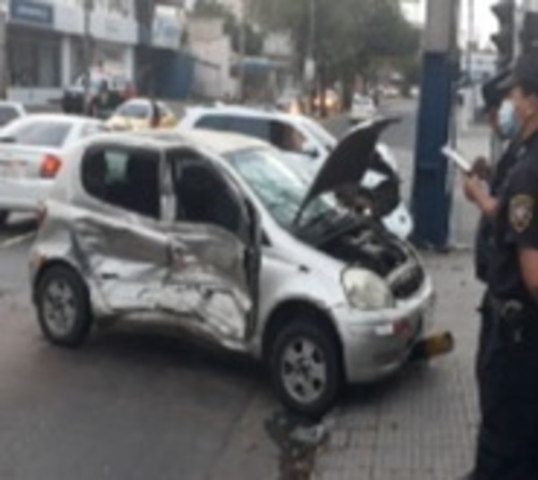 Comerciante perdió la vida en un accidente tratando de llegar al Merca - Paraguay.com