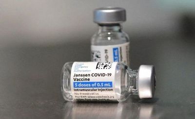 Inmunizados con vacunas J&J podrán recibir refuerzo de Pfizer, anuncia Ministerio de Salud