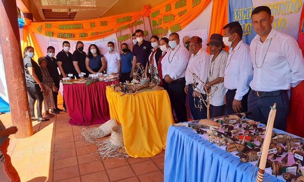 Realizan feria pedagógica en Puerto Flores
