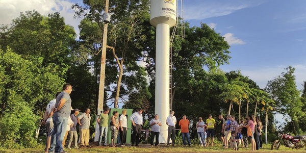 FRAM: INAUGURAN POZO DE AGUA PARA LA COMPAÑIA BARRERO ÑU - Itapúa Noticias