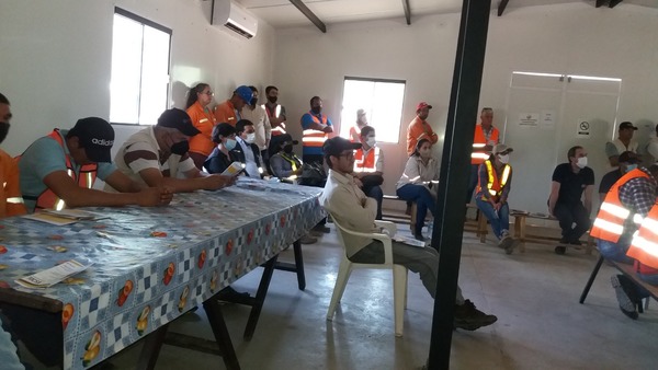 Técnicos y obreros de la ruta PY09 – Transchaco se capacitan