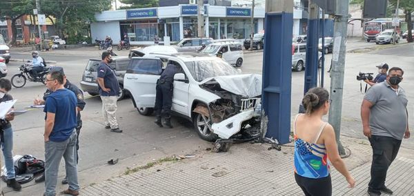 “Acabo de matar mi camioneta”, dijo conductor que conducía alcoholizado y protagonizó accidente fatal - Nacionales - ABC Color