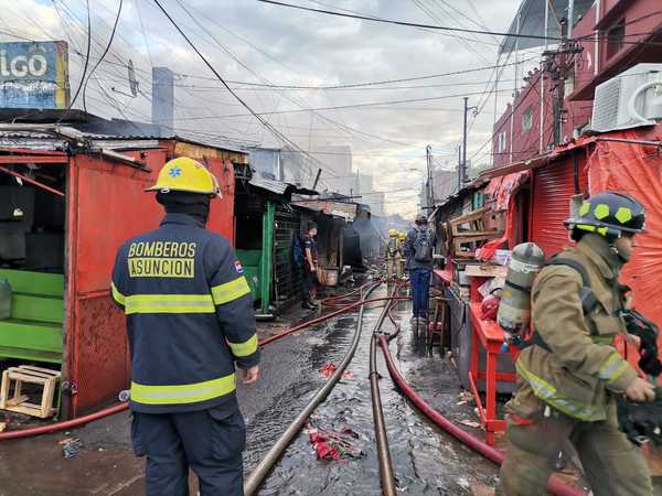 Concejal criticó desidia de la Intendencia sobre de la situación del Mercado 4 - Megacadena — Últimas Noticias de Paraguay