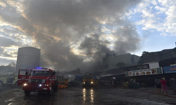 Mercado 4 irregularidades tras incendio - OviedoPress