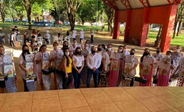 SINAFOCAL certificó y entregó kits de emprendimientos en San Alberto