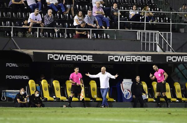 La situación de Fernando Jubero se definirá antes del juego con Libertad - Guaraní - ABC Color