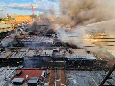 Mercado 4: “Es un centro comercial y tiene que dejar de ser un botín político”, afirma concejal | Ñanduti