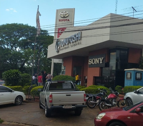 Asaltan local de venta de vehículos en CDE