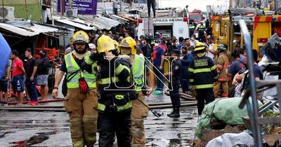La Nación / Incendio en Mercado 4: 35 permisionarios fueron afectados por siniestro, pero depurarán la lista