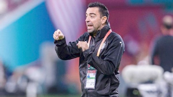 Crónica / Xavi espera acuerdo para dirigir al Barça