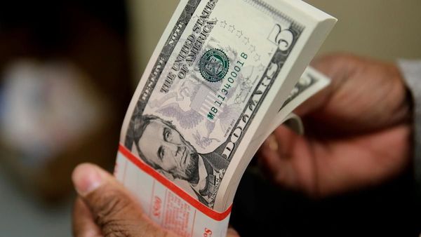 El dólar blue roza los 200 pesos y alcanza récord histórico en Argentina