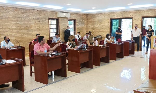 Concejales de CDE modificaron ordenanza para habilitar unos 200 surtidores, y ahora la derogan – Diario TNPRESS