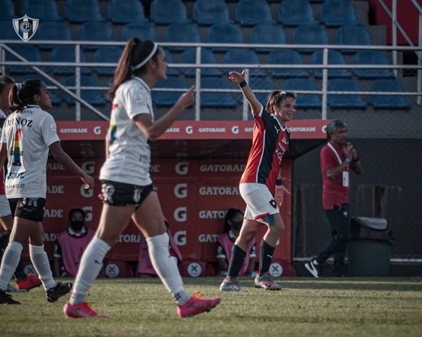 Equipos paraguayos con suertes dispares en debut de la Copa Libertadores Femenina - .::Agencia IP::.