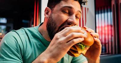 La Nación / Signature Collection by McDonald’s presenta su nueva hamburguesa con toque local