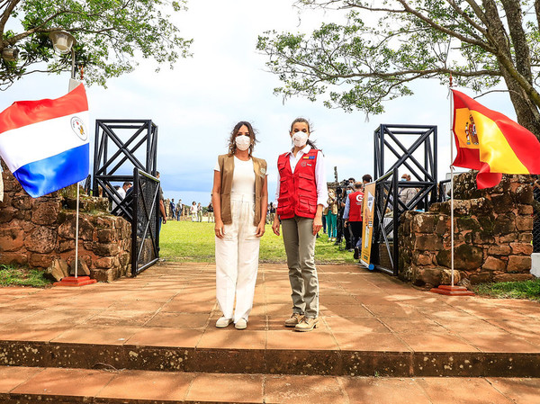 Reina de España termina hoy recorrido por Paraguay