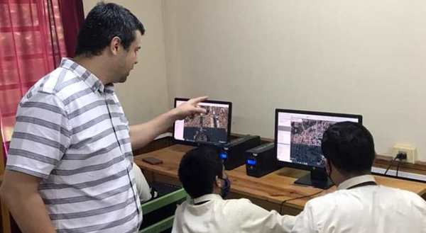Alumnos de la Carrera de Técnico Superior Forestal participan de clases teóricas y prácticas del Sistema de Información Geográfica