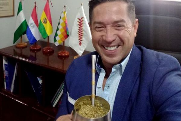 Bolivia destituye a su embajador en Paraguay por publicar un vídeo imitando el acento paraguayo