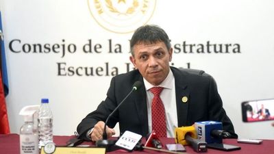 Titular del CM no cree que Ríos sea "el indicado" para ministro de Corte