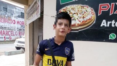 Piden una bicicleta para niño vendedor de frutas