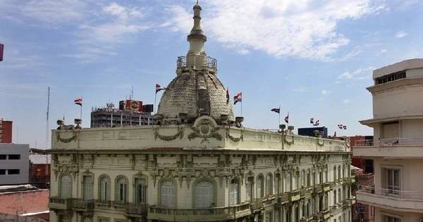 La Nación / PGN 2022 se basa en una proyección de crecimiento de 3,8% del PIB