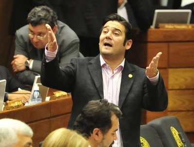 Buzarquis trató de “vendedor de indulgencias” al Arzobispo Edmundo Valenzuela - Megacadena — Últimas Noticias de Paraguay